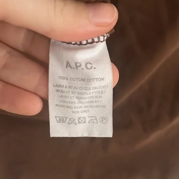 A.P.C. brown logo t-shirt - XL - Picture 7 of 7